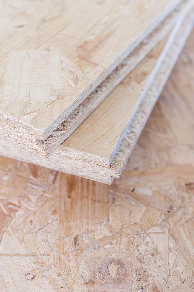 EGGER unveils a lighter,stronger alternative to 38 mm chipboard Warehouse & Logistics News