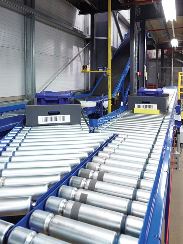 Automated-inter-floor-conveyors-at-NHS-Supply-Chain-NDC-Rugby[6]