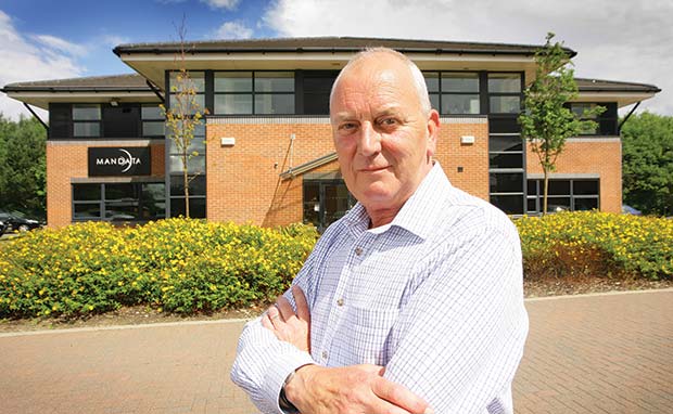 Mandata-Stephen-Robinson[2]