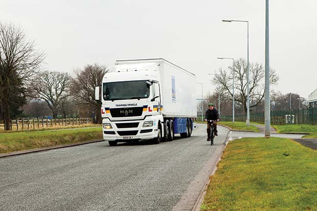 Why-telematics-can-never-replace-LGV-Driver-Training_2[4]